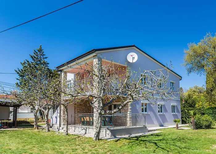 Alojzija - Srednji First Floor - Mpolo